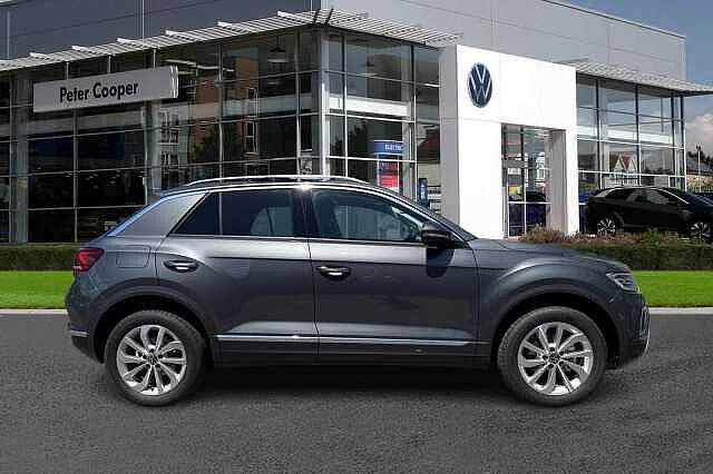 Used Volkswagen T-Roc 2025 for sale - 76101515: Photo 4