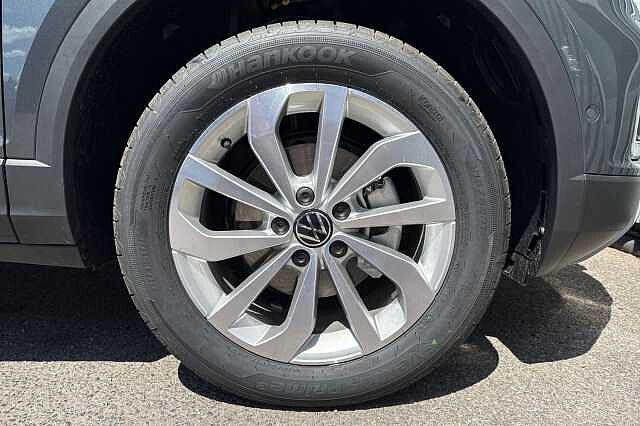 Used Volkswagen T-Roc 2025 for sale - 76101515: Photo 5