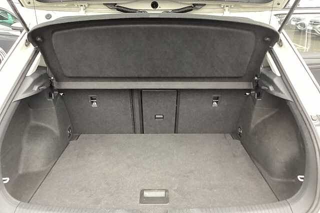 Used Volkswagen T-Roc 2023 for sale - 76368768: Photo 11