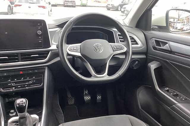 Used Volkswagen T-Roc 2023 for sale - 76368768: Photo 14