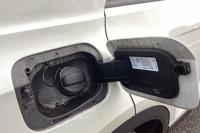 Used Volkswagen T-Roc 2023 for sale - 76368768: Photo 32