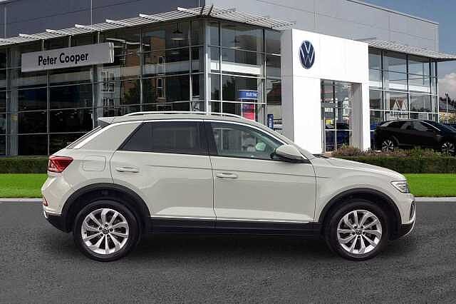 Used Volkswagen T-Roc 2023 for sale - 76368768: Photo 4