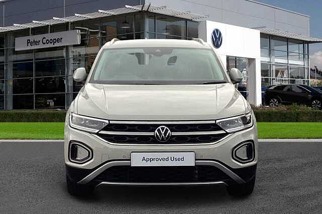 Used Volkswagen T-Roc 2023 for sale - 76368768: Photo 7