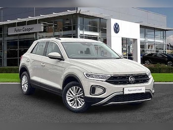 Volkswagen T-Roc feature image