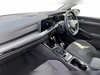 Used Volkswagen Golf 2024 for sale - 79205977: Photo