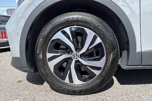 Used Volkswagen ID.4 2023 for sale - 75631981: Photo 34