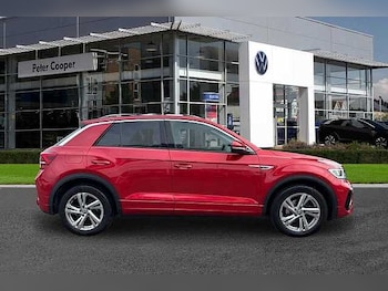 Used Volkswagen T-Roc 2022 for sale - 77851128: Photo