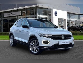 Used Volkswagen T-Roc 2019 for sale - 77395095: Photo