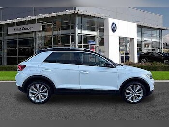 Used Volkswagen T-Roc 2019 for sale - 77395095: Photo