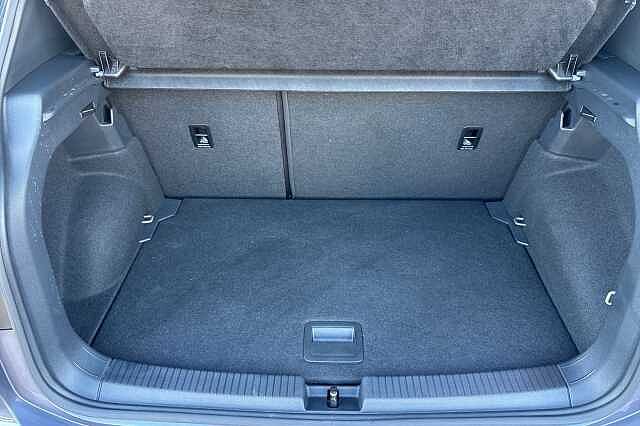 Used Volkswagen T-Cross 2022 for sale - 77622236: Photo 11