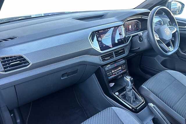 Used Volkswagen T-Cross 2022 for sale - 77622236: Photo 2