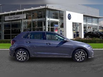 Used Volkswagen Polo 2023 for sale - 78654298: Photo