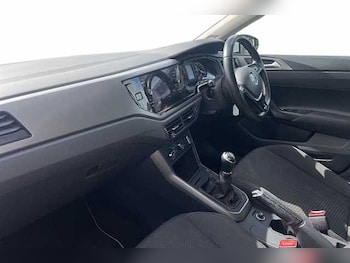 Used Volkswagen Polo 2018 for sale - 78273586: Photo