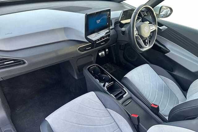 Used Volkswagen ID.3 2023 for sale - 77766282: Photo 2