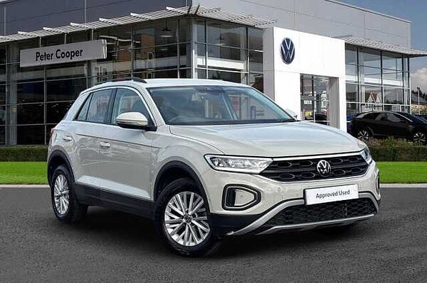 Used Volkswagen T-Roc 2022 for sale - 76119778: Photo 1