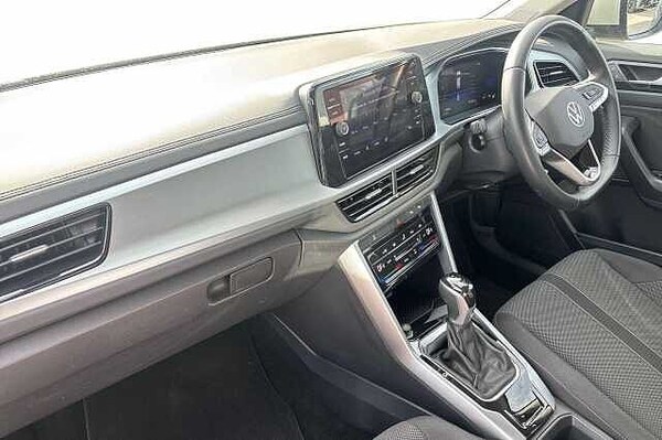 Used Volkswagen T-Roc 2022 for sale - 76119778: Photo 2