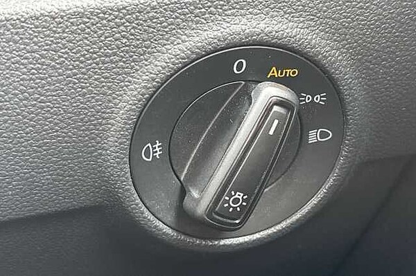 Used Volkswagen T-Roc 2022 for sale - 76119778: Photo 30
