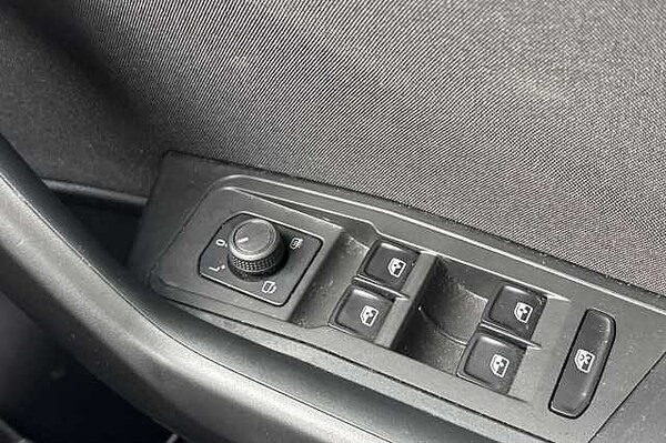 Used Volkswagen T-Roc 2022 for sale - 76119778: Photo 31
