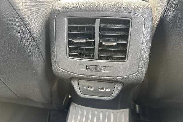 Used Volkswagen T-Roc 2022 for sale - 76119778: Photo 32