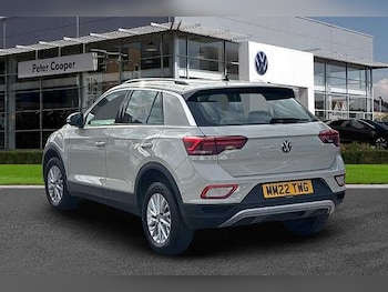 Used Volkswagen T-Roc 2022 for sale - 76119778: Photo 3