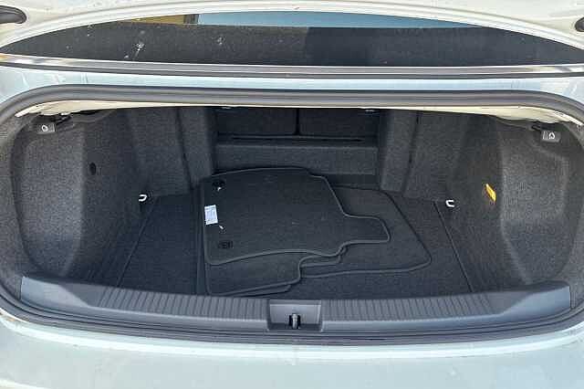 Used Volkswagen T-Roc 2025 for sale - 76101514: Photo 11