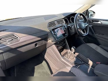 Used Volkswagen Tiguan 2022 for sale - 79205984: Photo