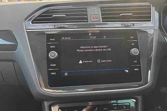 Used Volkswagen Tiguan 2023 for sale - 75987135: Photo 13