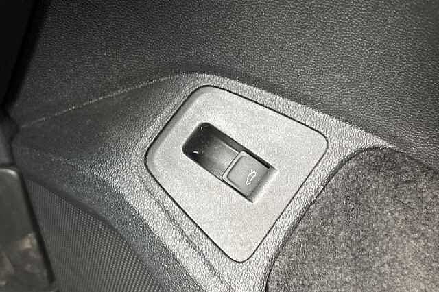 Used Volkswagen Tiguan 2023 for sale - 75987135: Photo 33