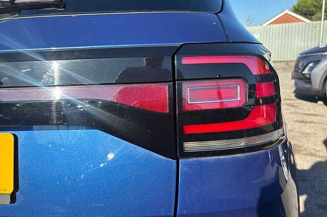 Used Volkswagen T-Cross 2021 for sale - 76040450: Photo 22