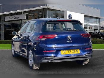 Used Volkswagen Golf 2023 for sale - 76374438: Photo