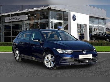 Volkswagen - Golf