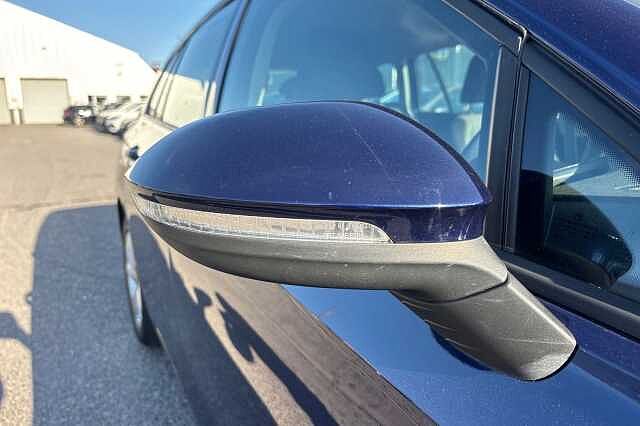 Used Volkswagen Golf 2022 for sale - 75987134: Photo 23