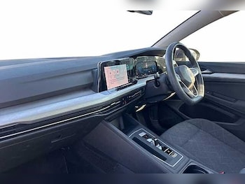 Used Volkswagen Golf 2022 for sale - 75987134: Photo