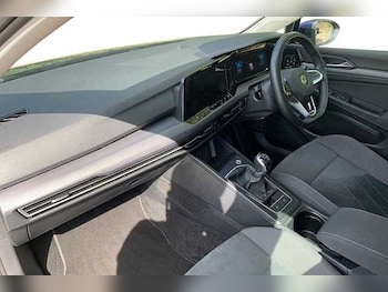 Used Volkswagen Golf 2021 for sale - 75406924: Photo