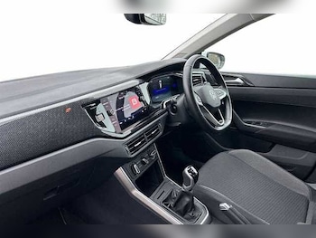 Used Volkswagen Polo 2023 for sale - 78427094: Photo