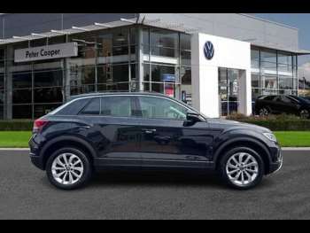 Used Volkswagen T-Roc 2022 for sale - 74696700: Photo