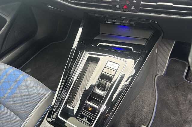 Used Volkswagen Golf 2023 for sale - 76470780: Photo 19