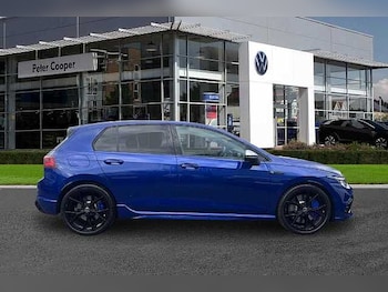 Used Volkswagen Golf 2023 for sale - 76470780: Photo