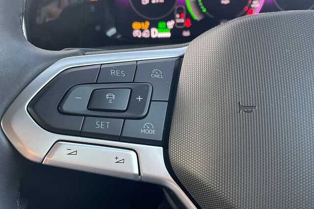 Used Volkswagen Golf 2025 for sale - 77501880: Photo 15