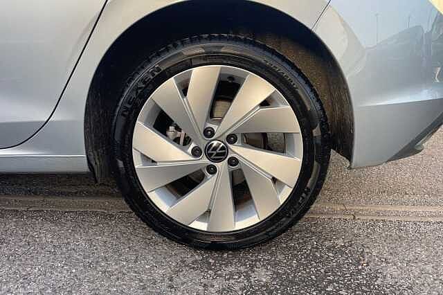 Used Volkswagen Golf 2025 for sale - 77501880: Photo 5