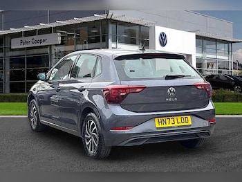 Used Volkswagen Polo 2023 for sale - 77976902: Photo