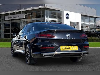 Used Volkswagen Arteon 2019 for sale - 77997636: Photo