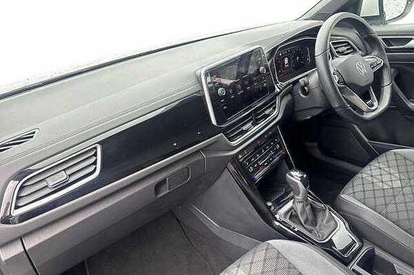 Used Volkswagen T-Roc 2022 for sale - 75650432: Photo 2