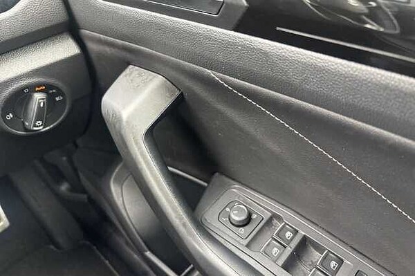 Used Volkswagen T-Roc 2022 for sale - 75650432: Photo 32
