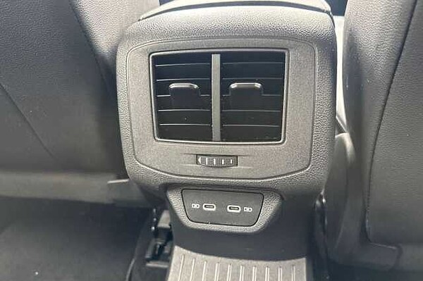 Used Volkswagen T-Roc 2022 for sale - 75650432: Photo 33
