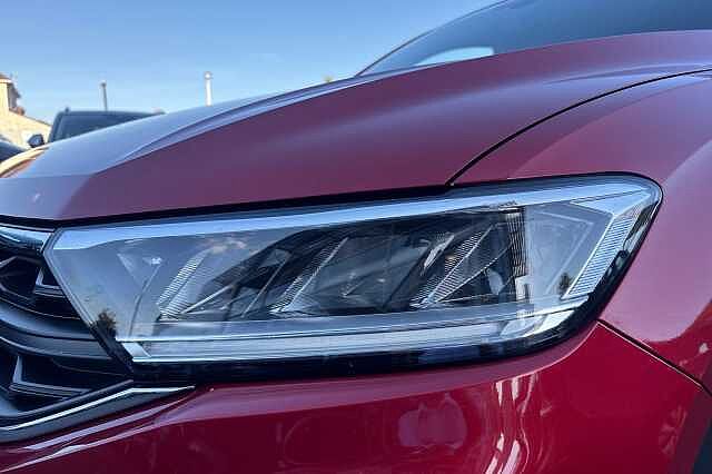 Used Volkswagen T-Roc 2022 for sale - 76040468: Photo 21