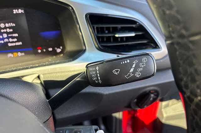 Used Volkswagen T-Roc 2022 for sale - 76040468: Photo 31
