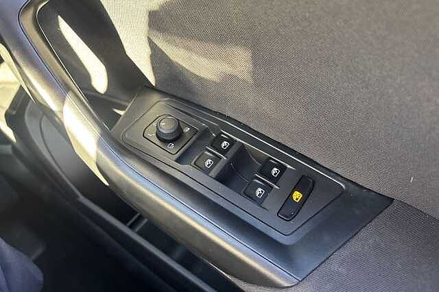 Used Volkswagen T-Roc 2022 for sale - 76040468: Photo 32