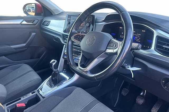 Used Volkswagen T-Roc 2022 for sale - 76040468: Photo 6