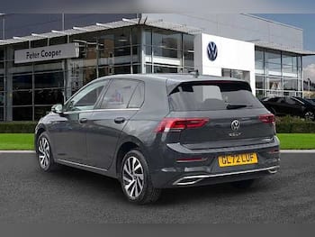 Used Volkswagen Golf 2022 for sale - 79703924: Photo